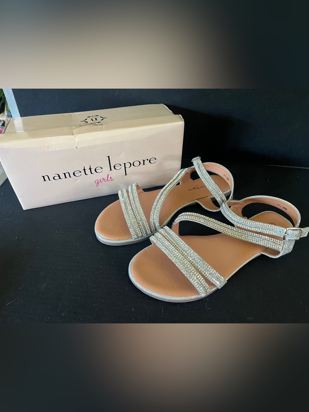 Nanette Lepore Girls Silver Crystal Strap Sandals size 4